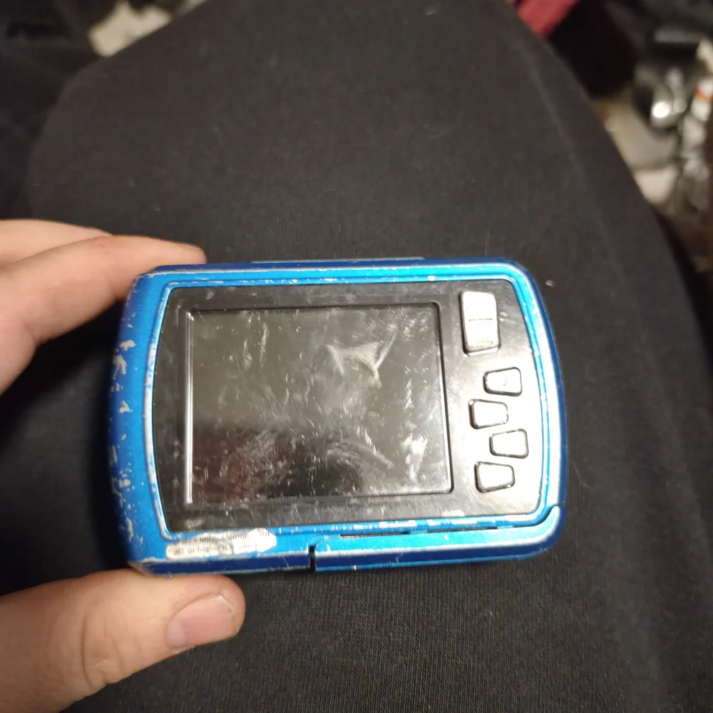 Polaroid iS048 Untested Digital Camera